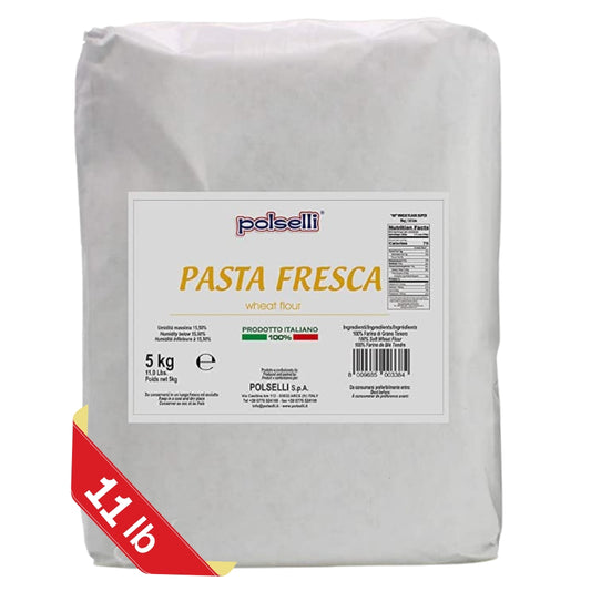 Bag of Polselli Pasta Fresca wheat flour with a label on a white background
