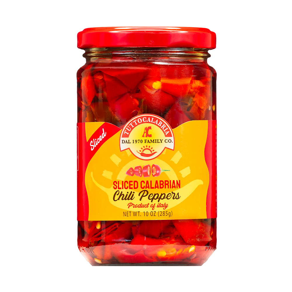 Tutto Calabria Sliced Calabrian Chili Peppers are the perfect addition to any pizza, sandwich, or recipe.&nbsp; These are 100% Italian Hot Calabrian Chili Peppers (Peperoncino) and a top-selling spice and requested item.&nbsp;