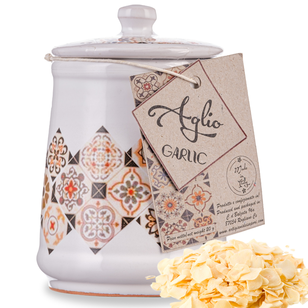 Artigiani dei Sapori, Italian Dried Garlic, Granules in Italian Handmade Ceramic Jar with Spices included 0.7oz (19grs)