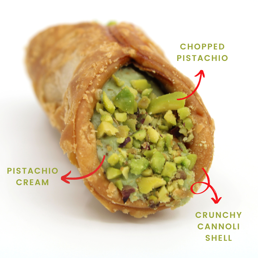 Sicilian Cannoli with Pistachio cream 