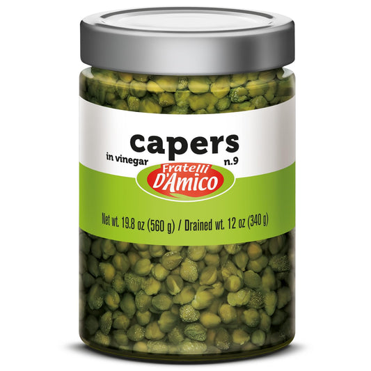 Jar of Fratelli D'Amico capers in vinegar n.9, 19.8 oz (560 g) – Italian capers preserved in vinegar, product of Italy.