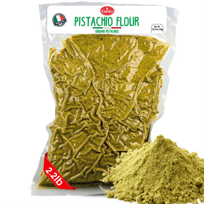 1 kg (2.2 lb) bag of Gusto Etna pistachio flour, made from finely ground pistachios, vacuum-sealed packaging, with a small pile of light green flour in front