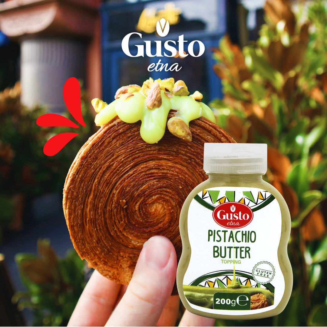 Pistachio cream spread Gusto etna topping Pistachio butter