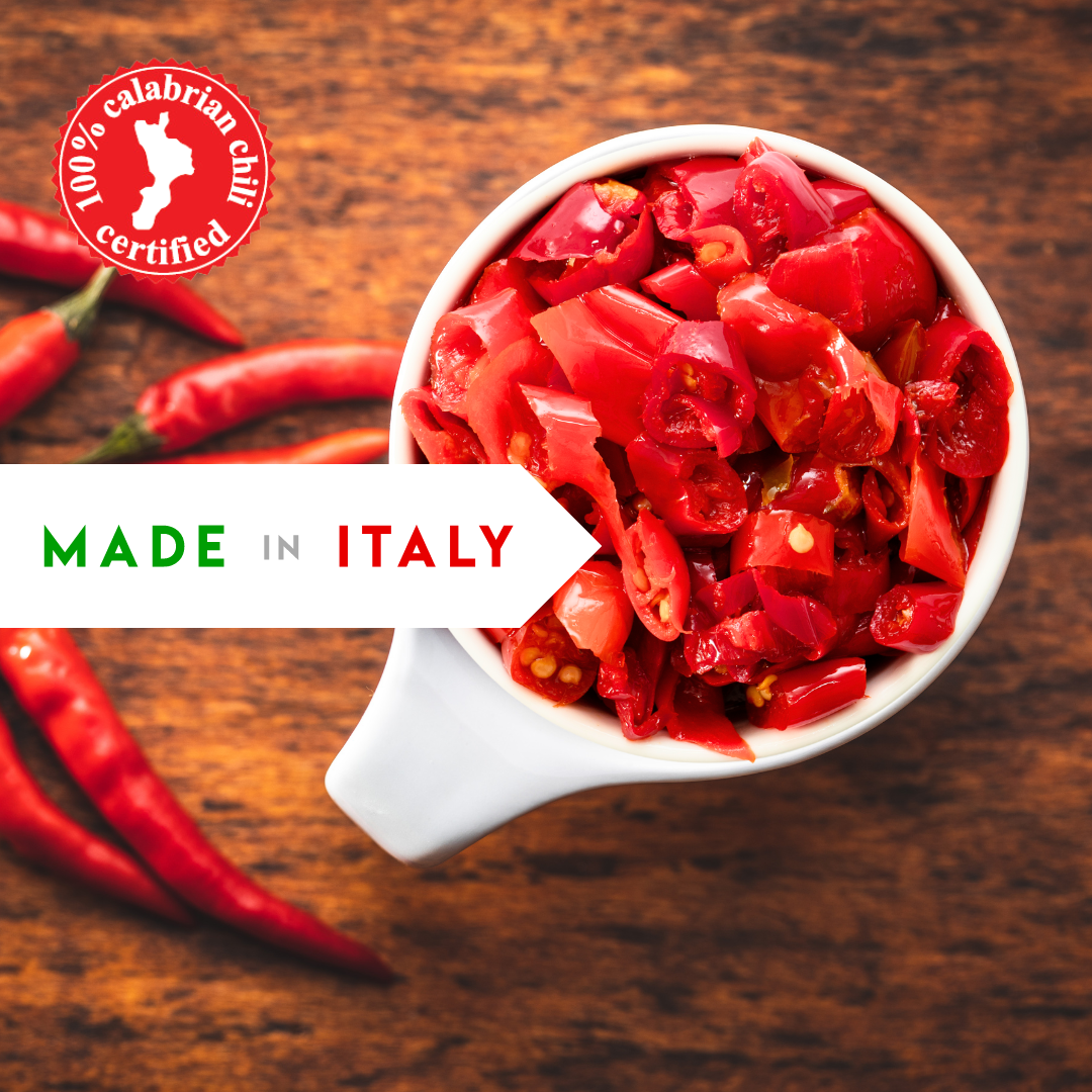 L'Oro Del Sud, Sliced Calabrian Chili Pepper, Chopped Rings, (1 kg), Certified Authentic 2.2 lb