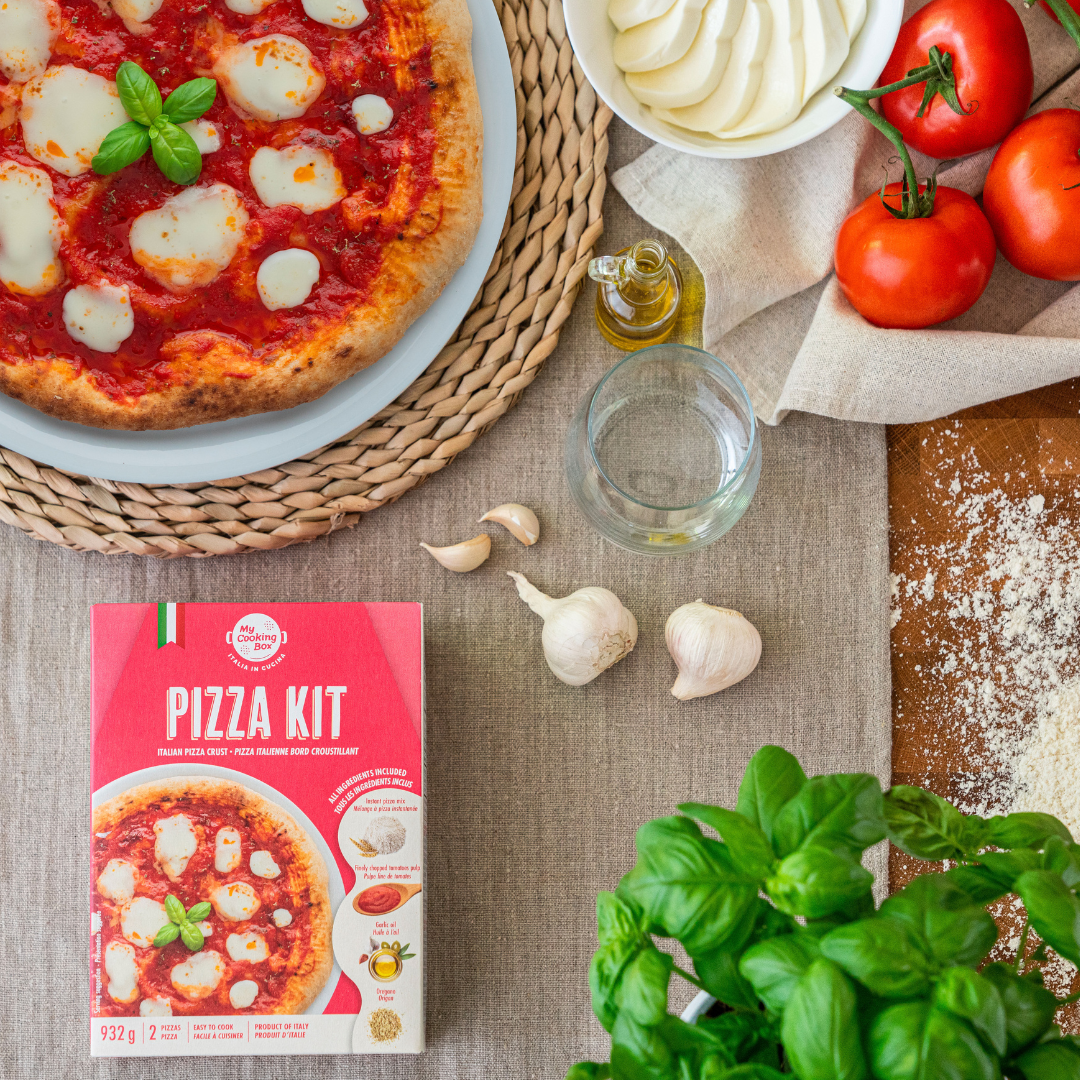 Pizza kit - Products of Italy, Italian Pizza Crust, Includes: Type “00” Flour, Tomato Pulp, Extra Virgin Olive Oil, Oregano and Sea Salt 32.9 oz (932g), All ingredients needed in one box, 2 Pizzas